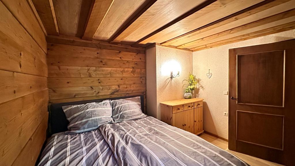 Postel nebo postele na pokoji v ubytování Semmering Guest Haus
