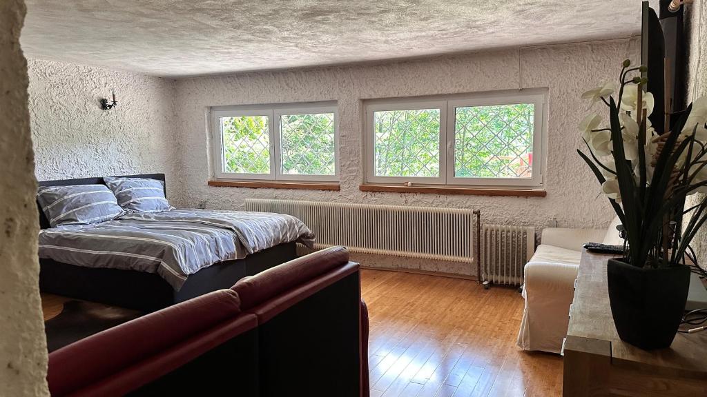Postel nebo postele na pokoji v ubytování Semmering Guest Haus