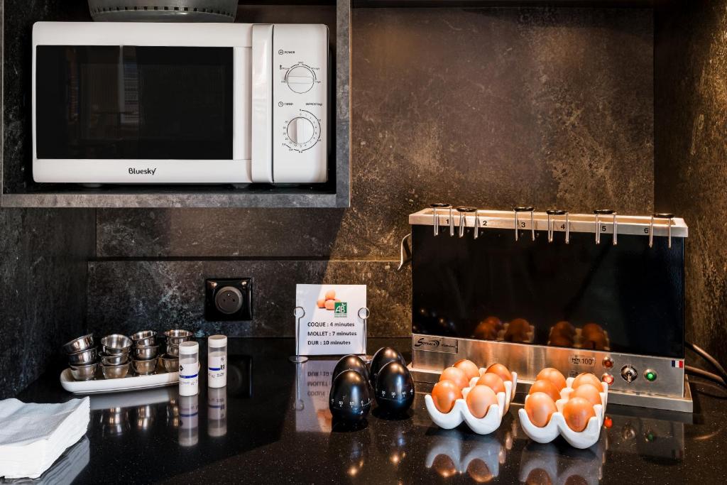 Kuchyň nebo kuchyňský kout v ubytování ibis Styles Annecy Centre Gare