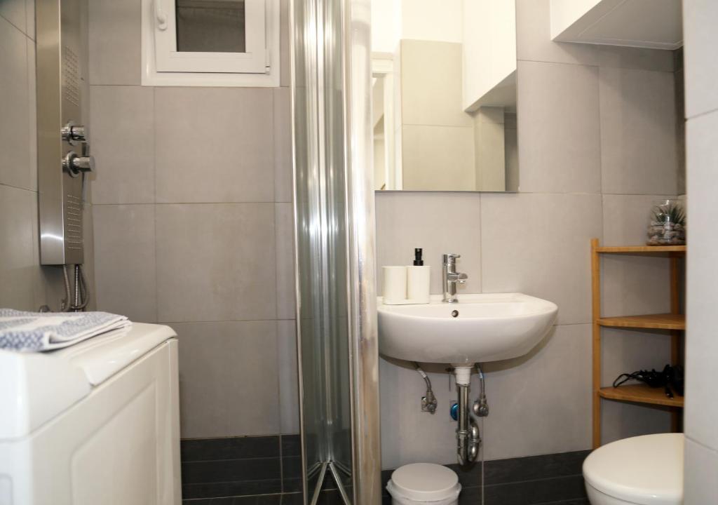Kúpeľňa v ubytovaní Monastiraki Sweet House 2
