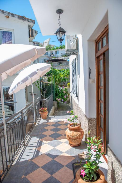 Balkón nebo terasa v ubytování Al Mare