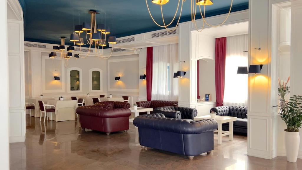 Posezení v ubytování BAJAMAR BEACH HOTEL