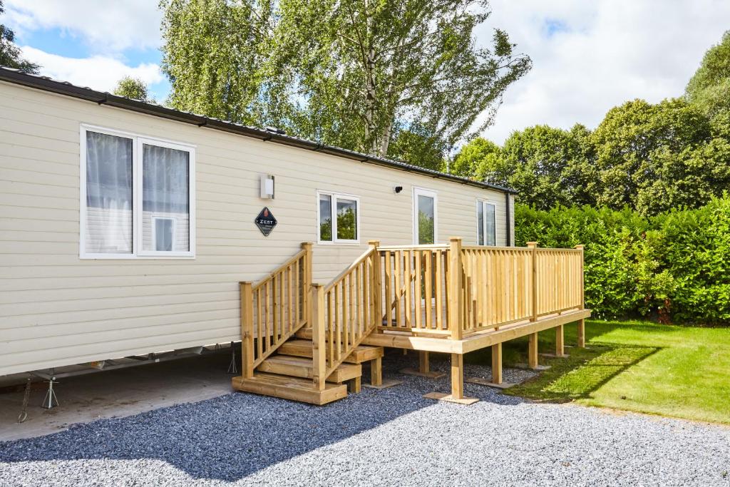 Zahrada ubytování Braidhaugh Holiday Lodge and Glamping Park