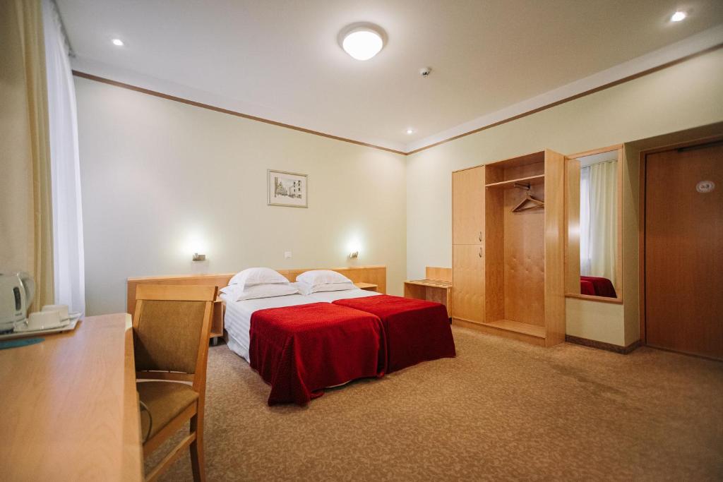 Rixwell Viru Square Hotel - Superior Double Or Twin Room With Sauna