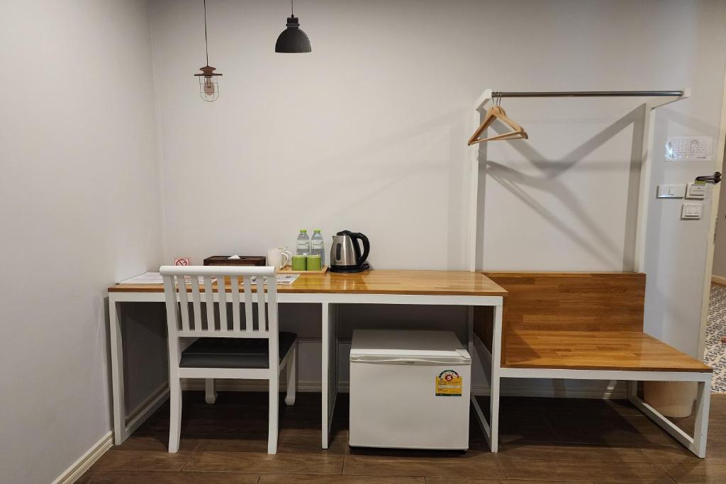 J PLACE HOTEL - Resim 28