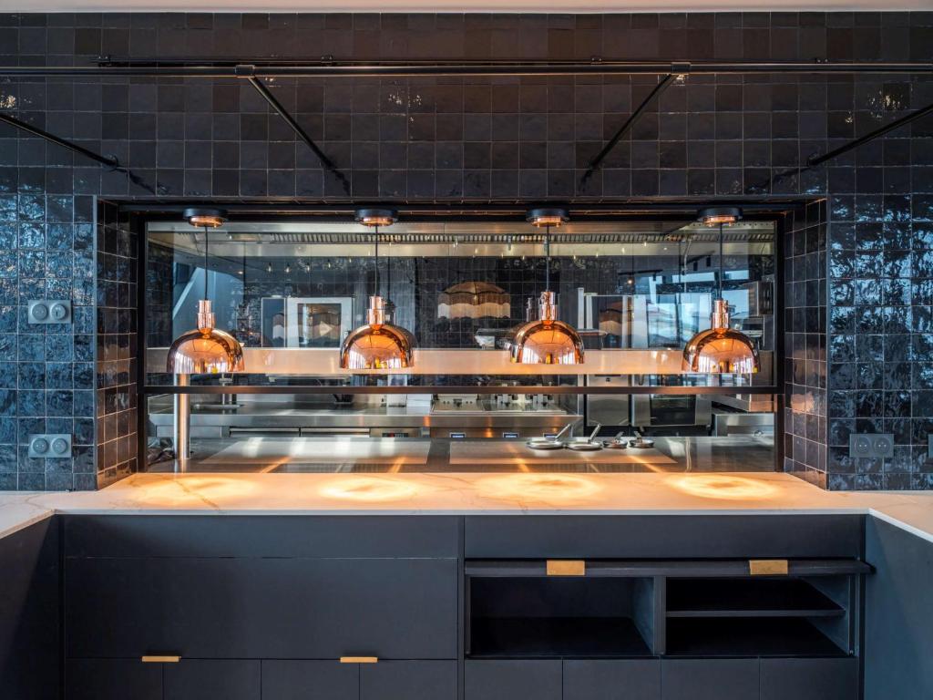 Doubletree By Hilton Nice Centre Iconic - Resim 8