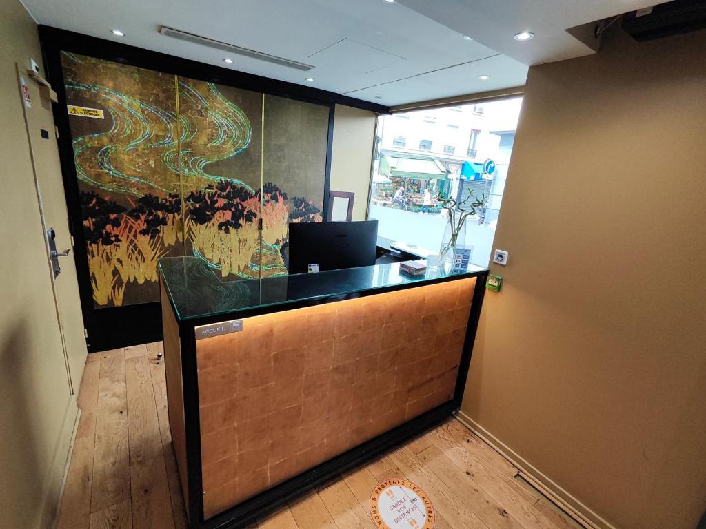 55 Hôtel Montparnasse - Resim 13