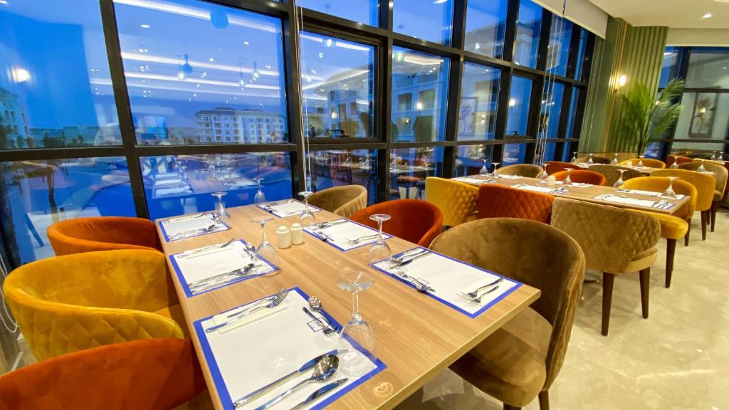 Restaurace v ubytování Azur One Eleven Hotel Alamein