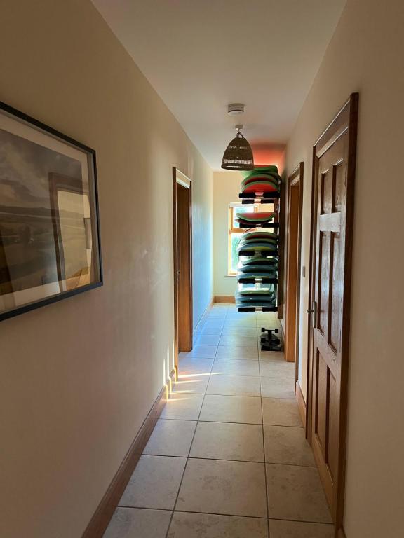 Fotografie z fotogalerie ubytování Winki Waves Surf Lodge - Sauna Included v destinaci Kerrykeel