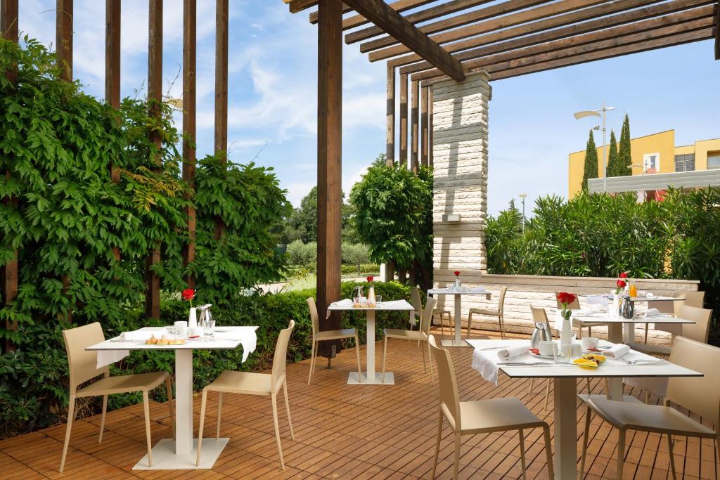 Restaurace v ubytování Hotel Garden Istra Plava Laguna