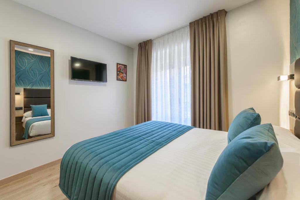 Hostal Sun Gate - 18