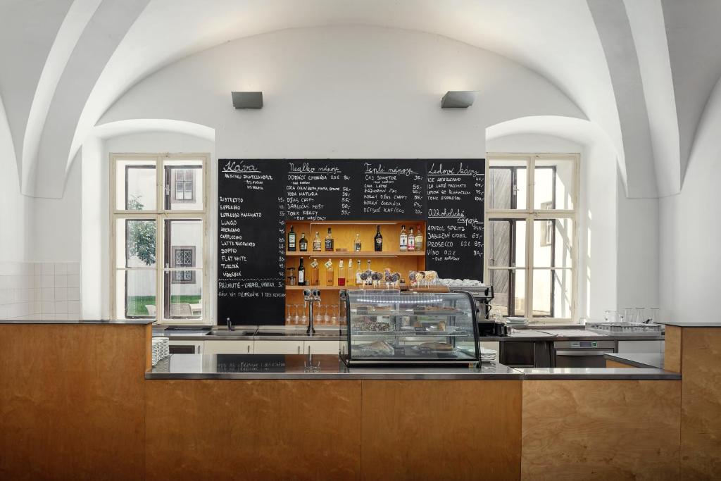 Lounge nebo bar v ubytování Dům Hostů Klášter Broumov