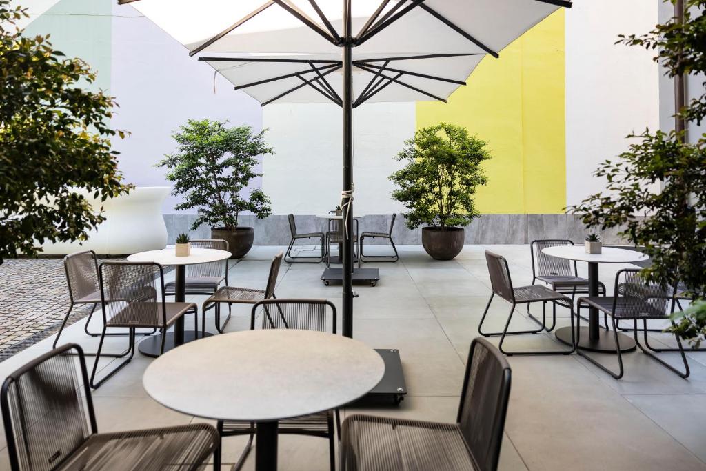 Savona 18 Suites - Resim 16