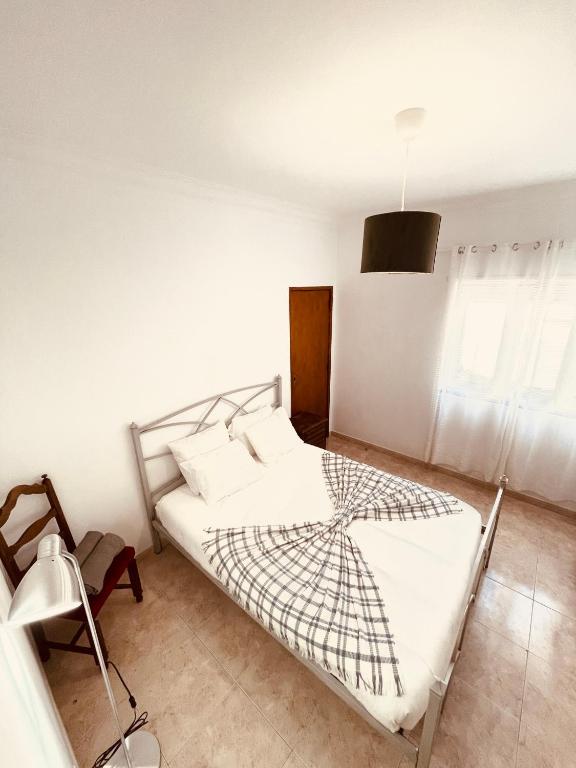 Happy Holiday Cascais - Home - Double Room With Shared Bathroom