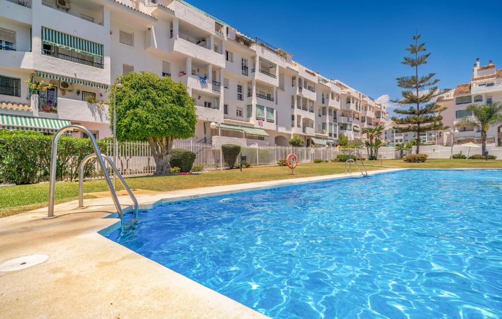 Cozy Apartment In Marbella With Swimming Pool