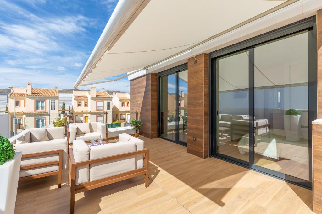 Balkón nebo terasa v ubytování Luxurious & Comfy by Fidalsa