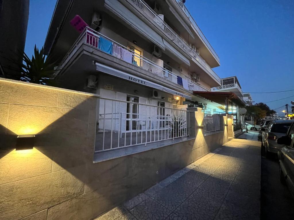 Budova, kde se hotel nachází