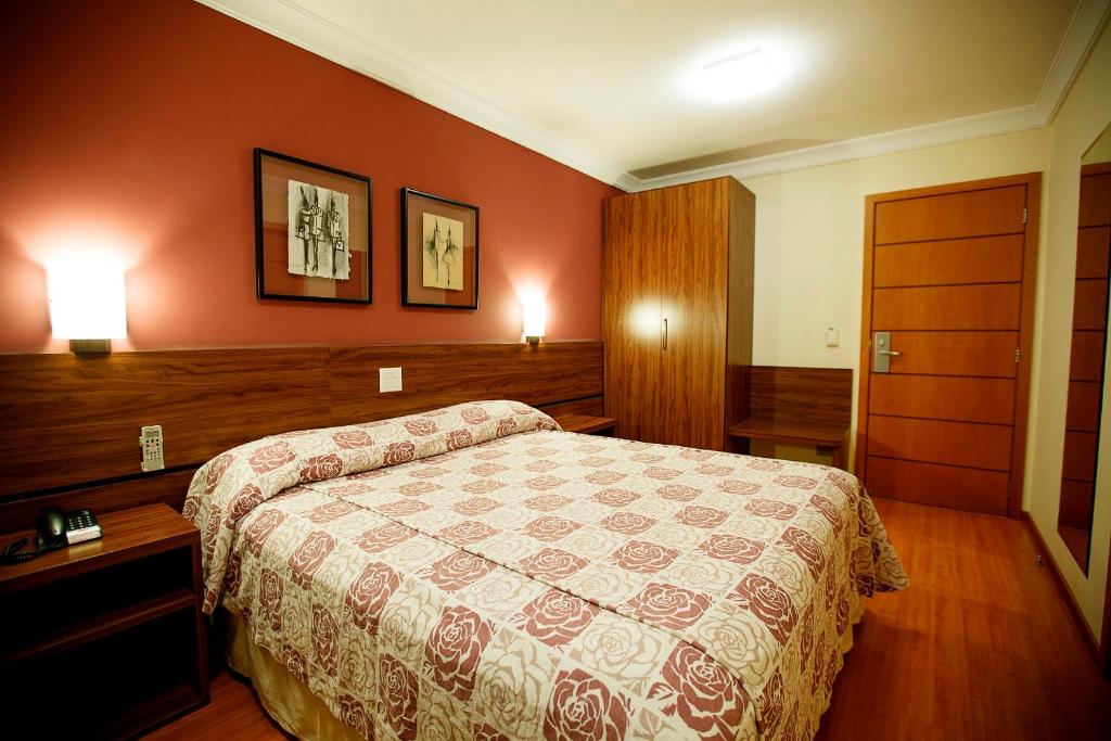 ห้องพักของ Eston Hotel - LOCALIZAÇÃO CENTRAL PRIVILEGIADA -PET FRIENDLY
