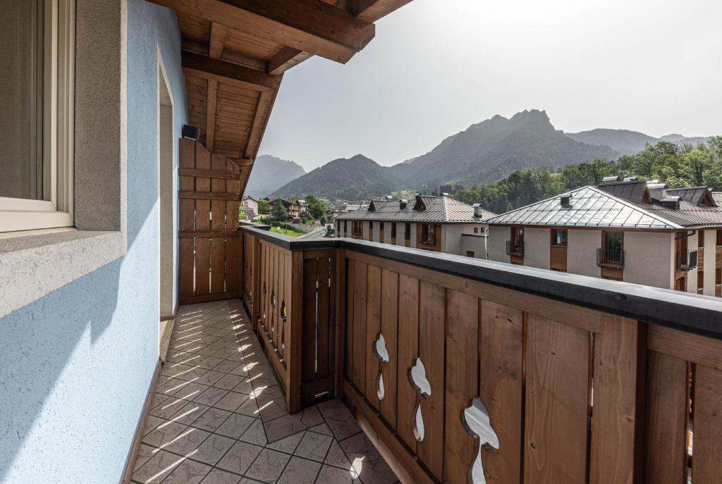 Nespecifikovaný výhled na hory nebo výhled na hory při pohledu z hotelu
