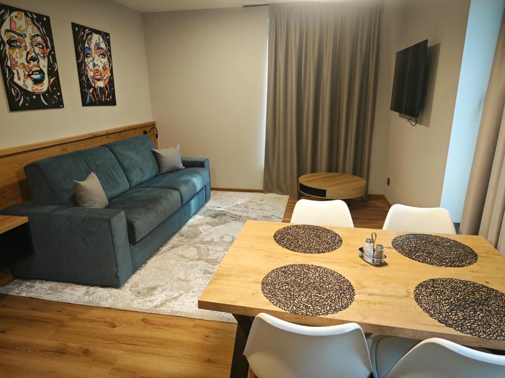 Posezení v ubytování Apartmány Jarmilka s privátním wellness