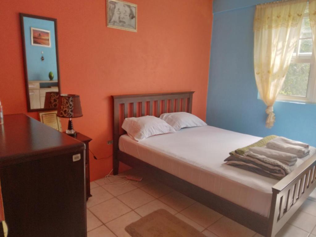 Postel nebo postele na pokoji v ubytování Danglez Bed & Breakfast
