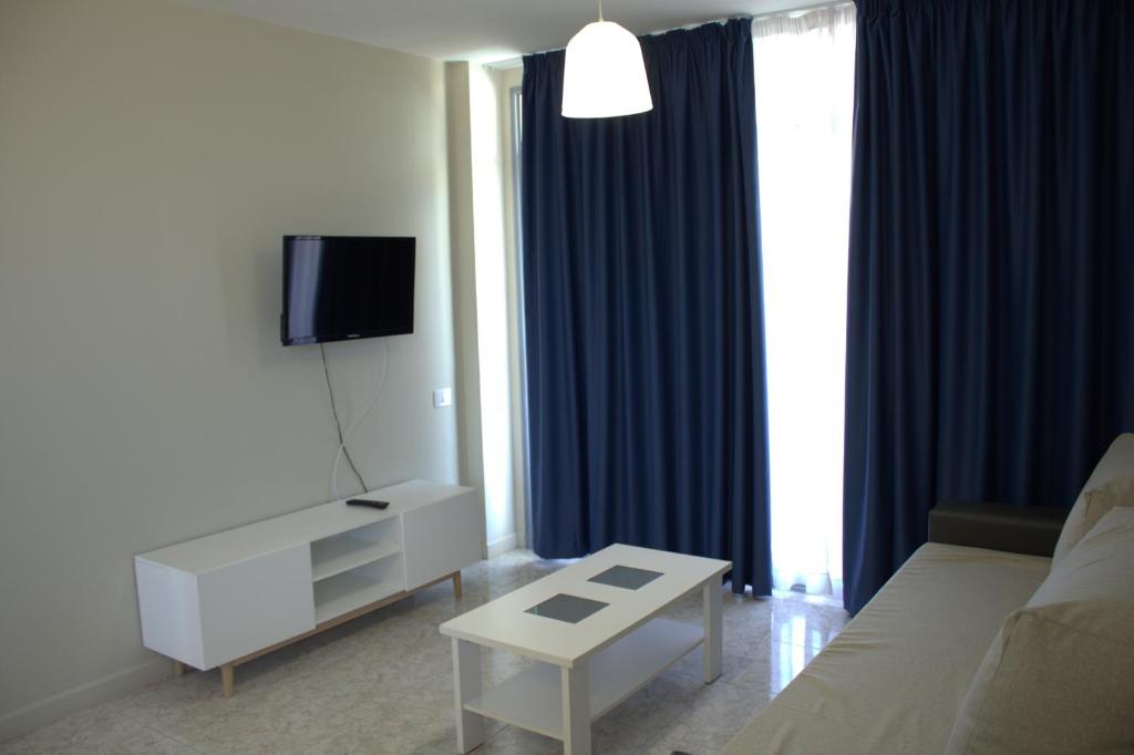 Apartamentos Fayna - 8