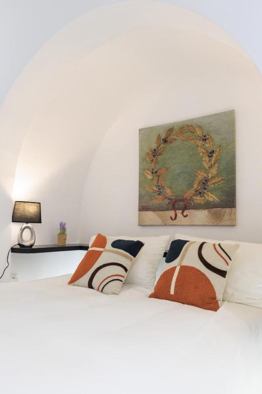 Aiolos luxury apartment under acropolis in plaka