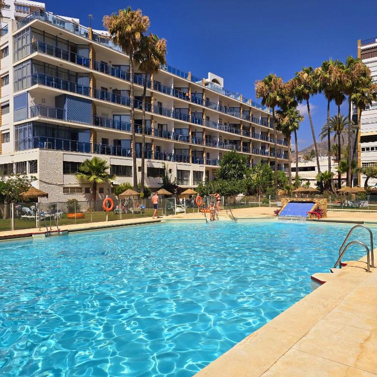 Puerto Marina Studio - Pool - Beach 3 min - Benalmádena