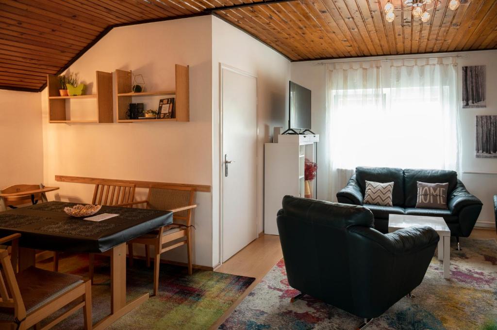 Kuchyň nebo kuchyňský kout v ubytování Dózsa Apartman