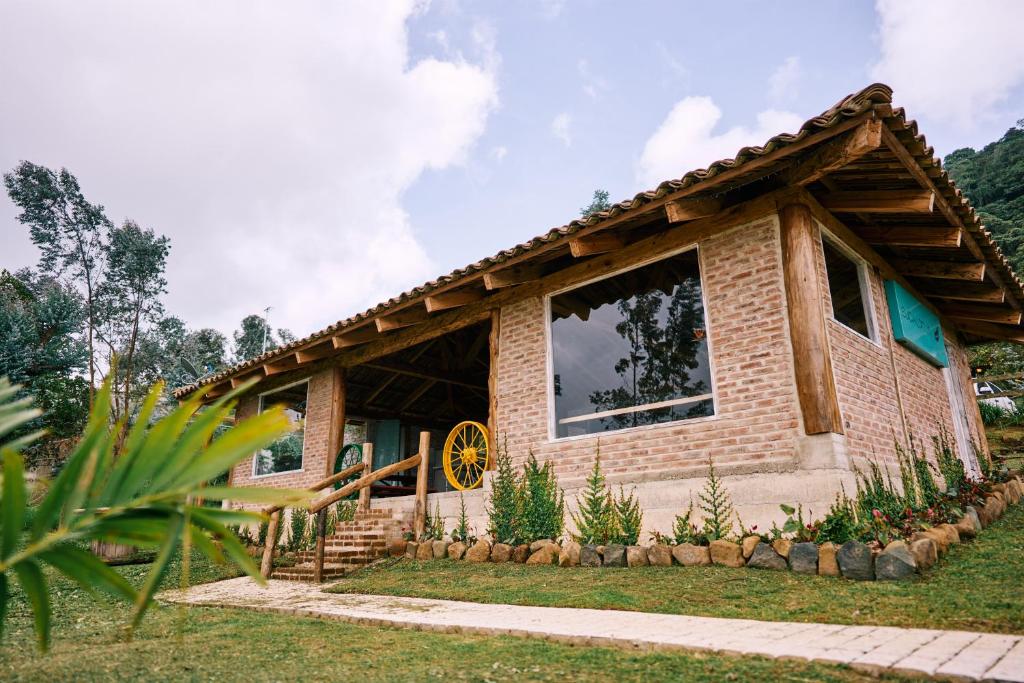 El edificio en el que está the country house