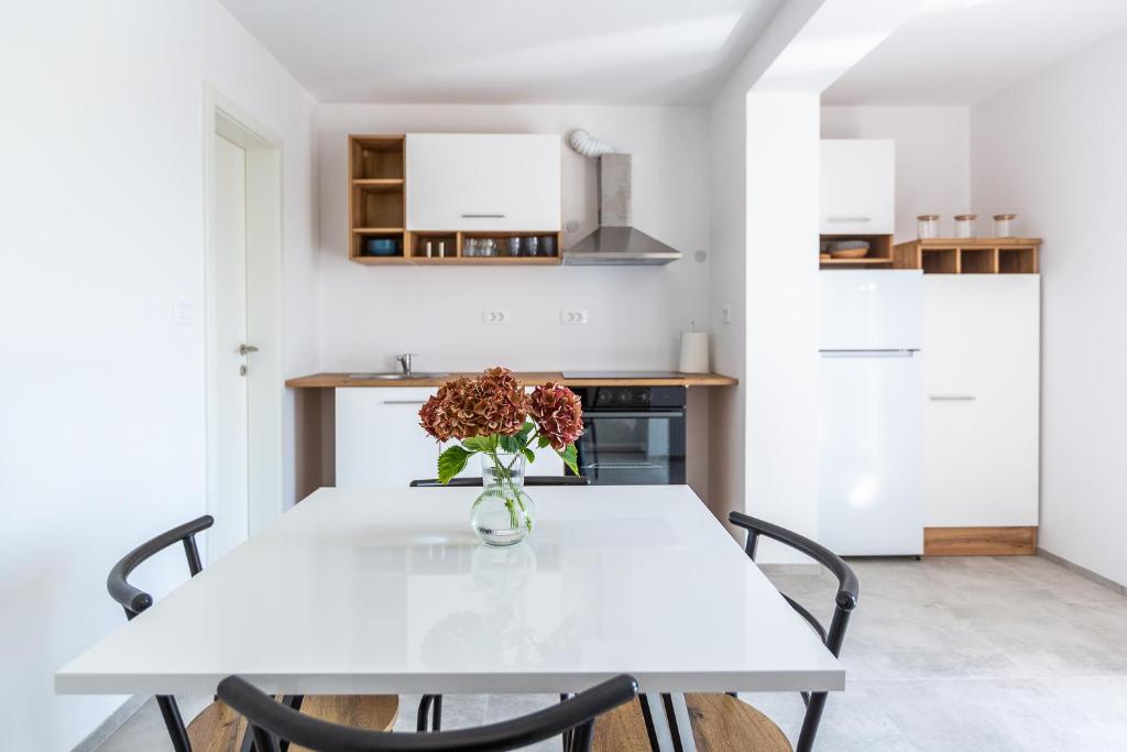 Η κουζίνα ή μικρή κουζίνα στο Studio Oljka