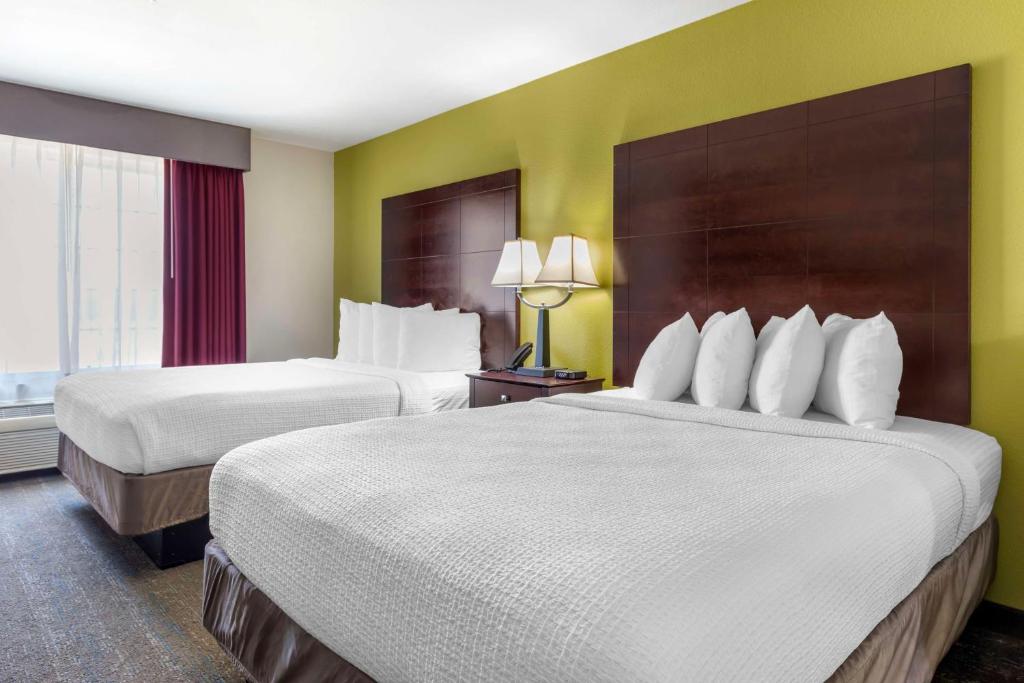 Best Western Plus Mansfield Inn & Suites - Queen Suite With Two Queen Beds - Non-Smoking