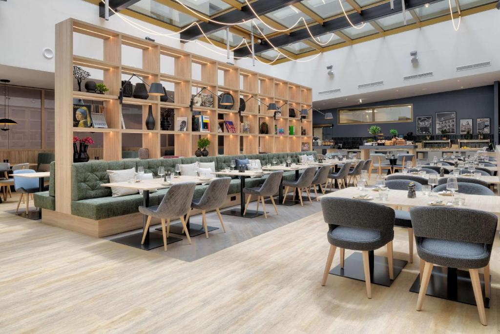 Restoran või mõni muu söögikoht majutusasutuses Radisson Hotel Graz