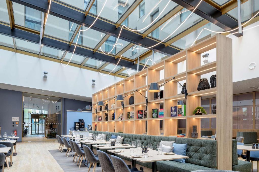 Restoran või mõni muu söögikoht majutusasutuses Radisson Hotel Graz