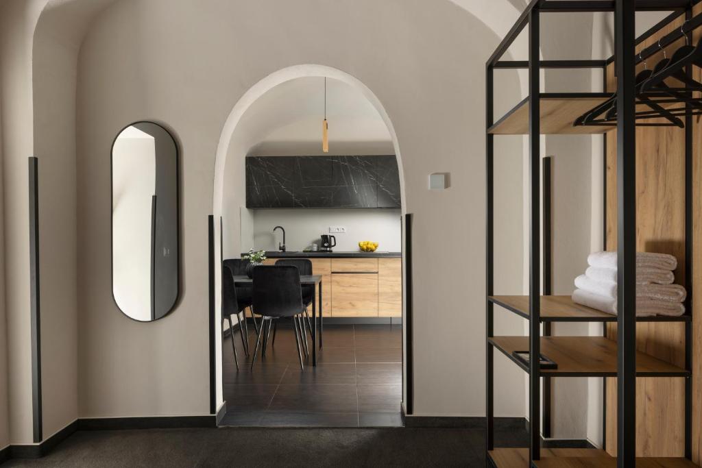 Kuchyň nebo kuchyňský kout v ubytování Hotel Savorsky