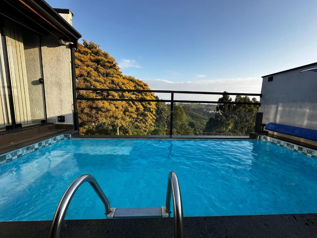 Casa Alto da Serra, 세라 네그라 (2025년 최신 요금) Casa Alto da Serra, 세라 네그라, 브라질