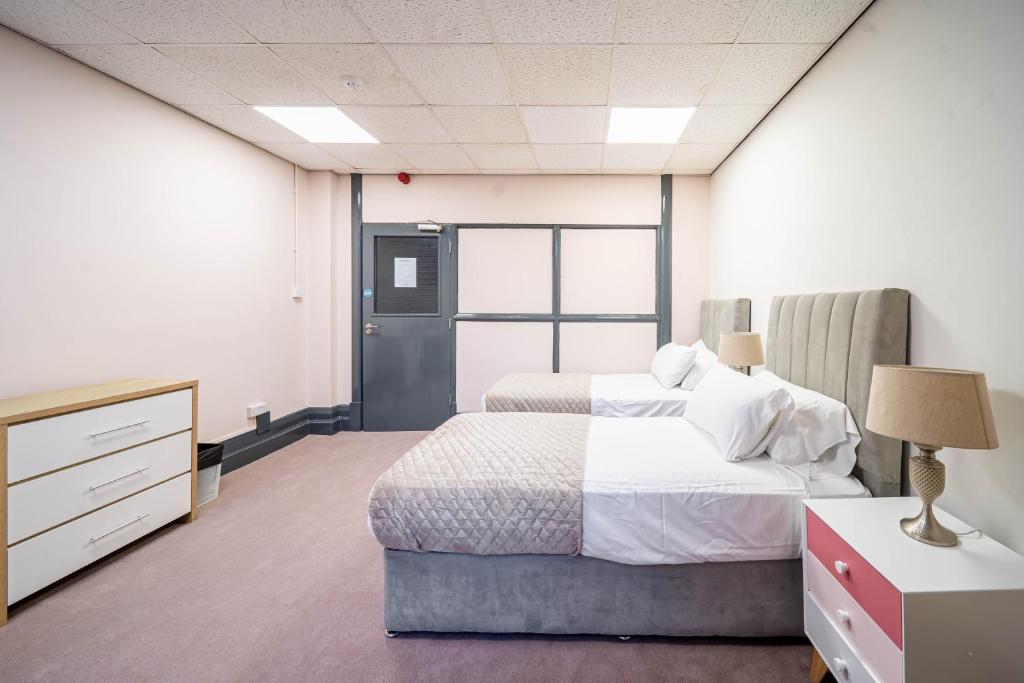 Bessemer Rooms - Twin Room