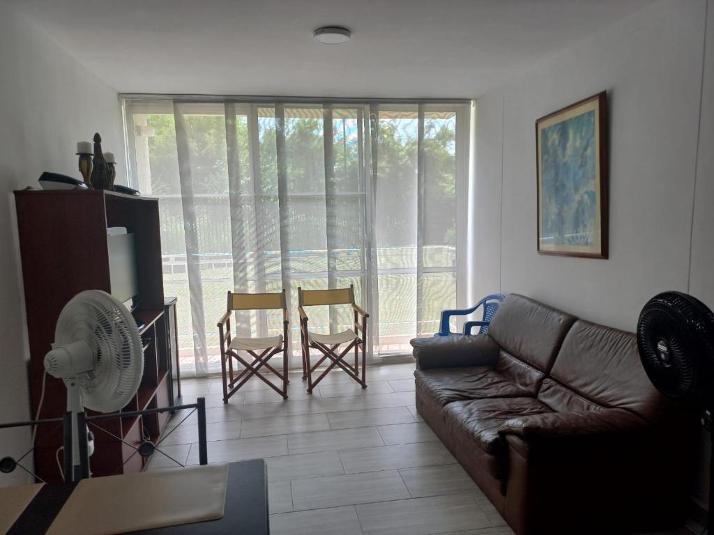Posezení v ubytování Apartamento en Ricaurte, Arrayanes de Peñaliza