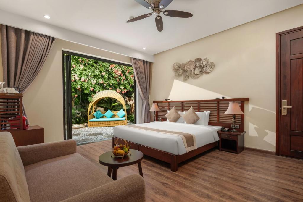 Family 2 Bedrooms Private Garden and Bathtub