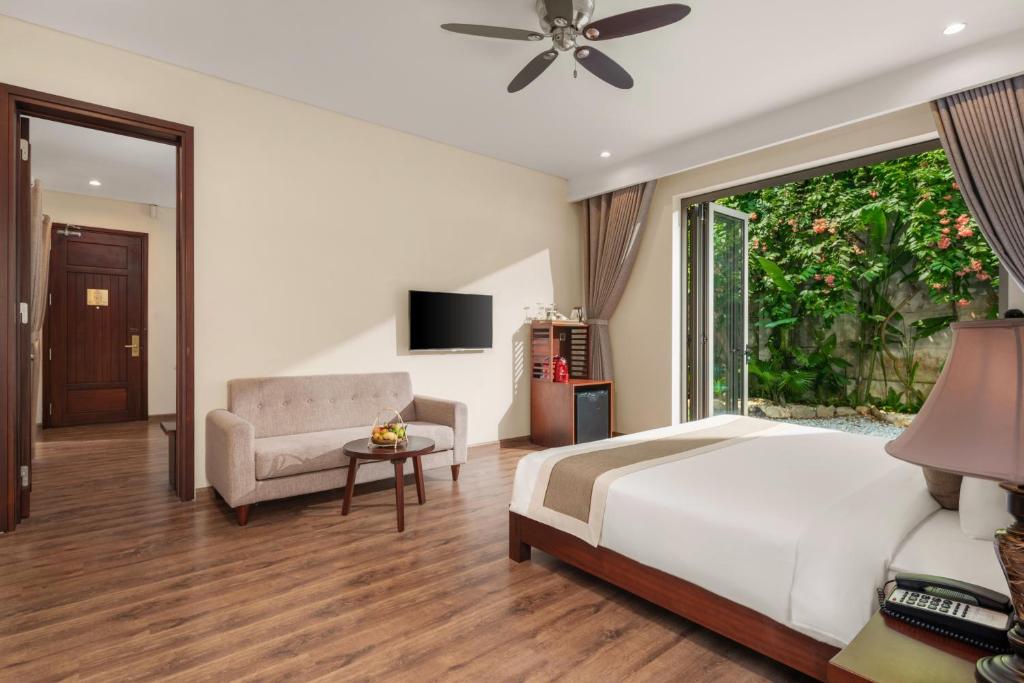 Family 2 Bedrooms Private Garden and Bathtub