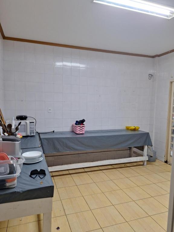 Fotografie z fotogalerie ubytování Quarto triplo com banheiro em Pousada e Restaurante v destinaci Manaus