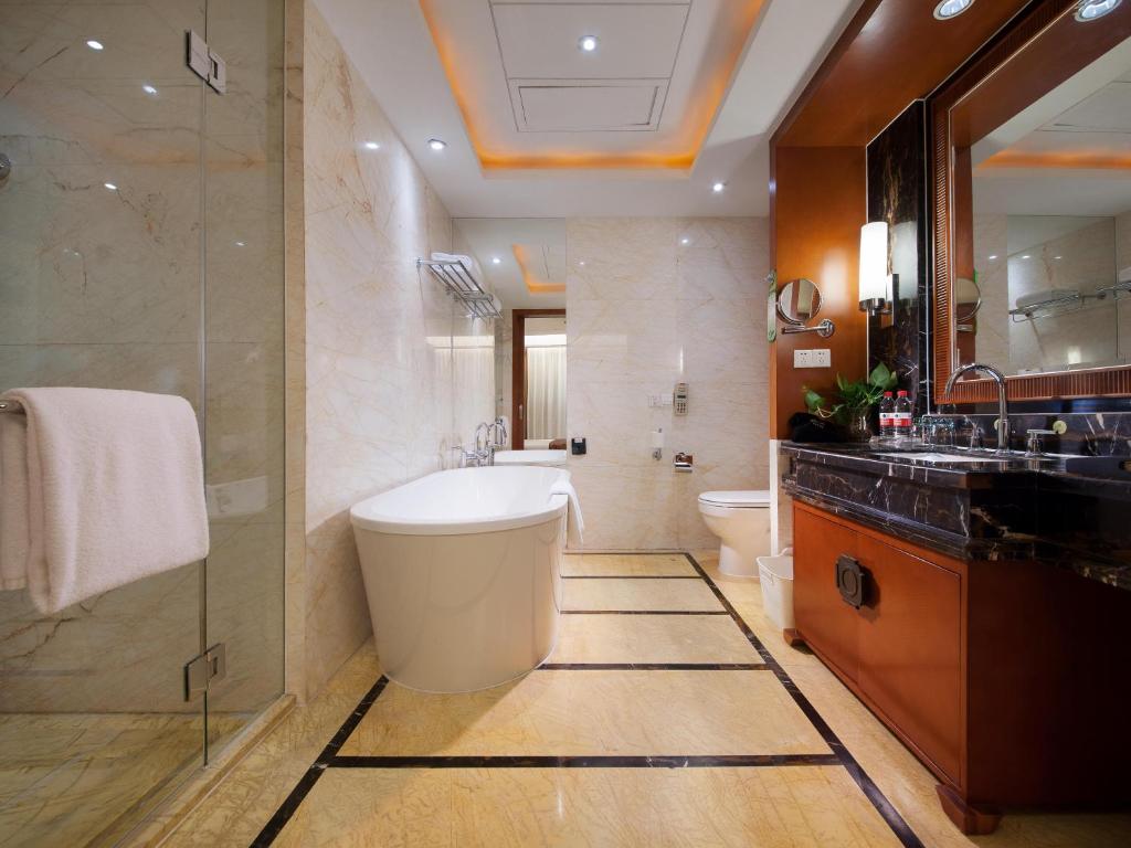 Koupelna v ubytování Shanghai Yuehua Hotel