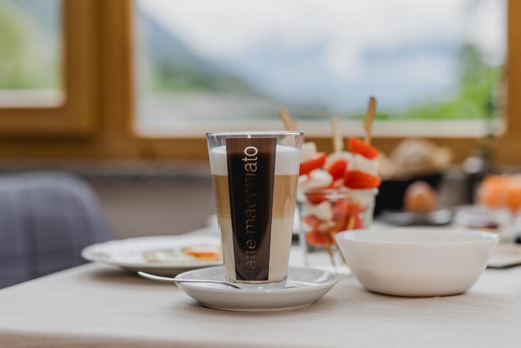 Nápoje v ubytování Garni-Hotel Farmerhof