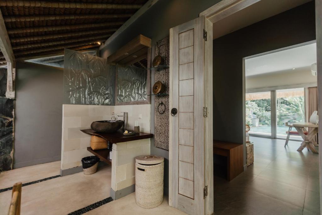Maylie Bali Villa & Bungalows - 15