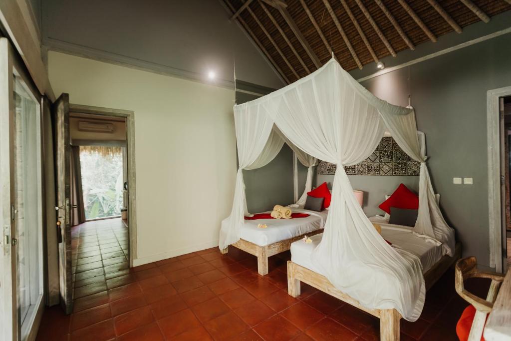 Maylie Bali Villa & Bungalows - 12