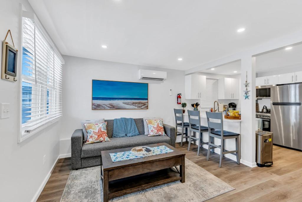 Welcome to Manasquan Beach - Steps to the Sand - Appartement