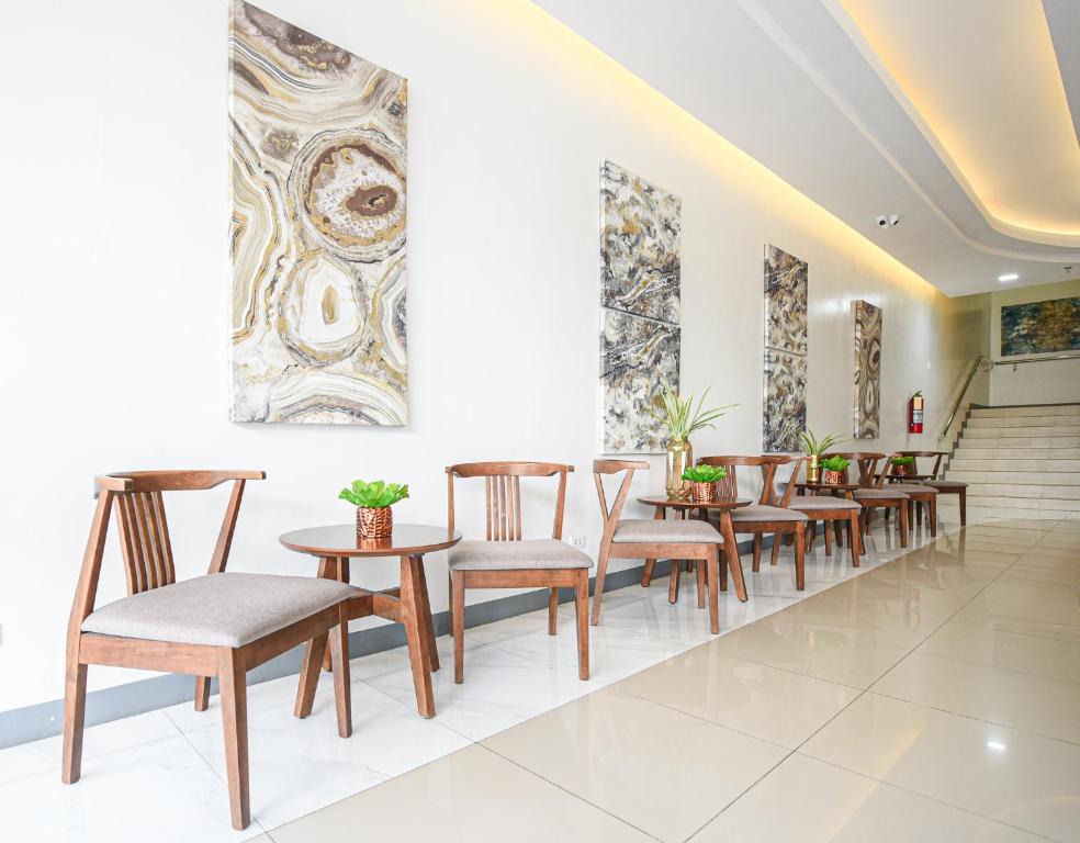 Posezení v ubytování Figtree Hotel