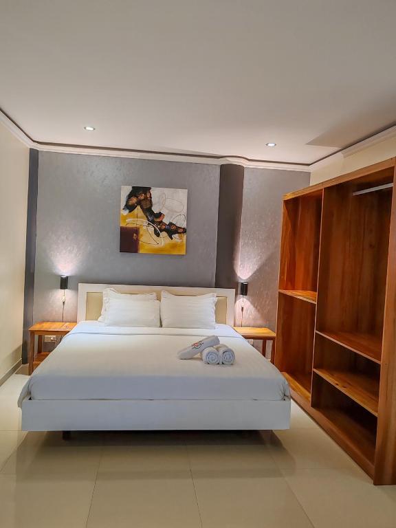 Alona Northland Resort - Deluxe King Room