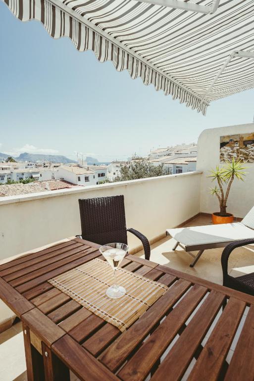 A seating area at El Gran Azul - Altea