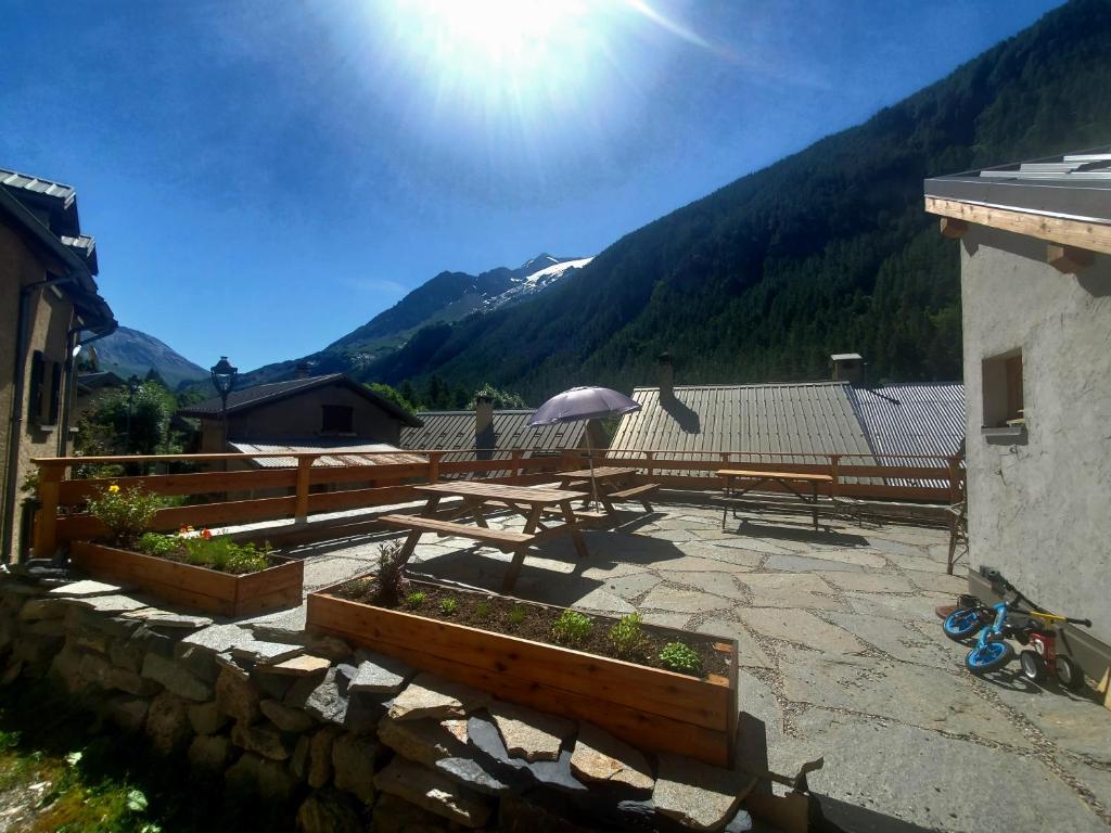 Nespecifikovaný výhled na hory nebo výhled na hory při pohledu z bed and breakfast